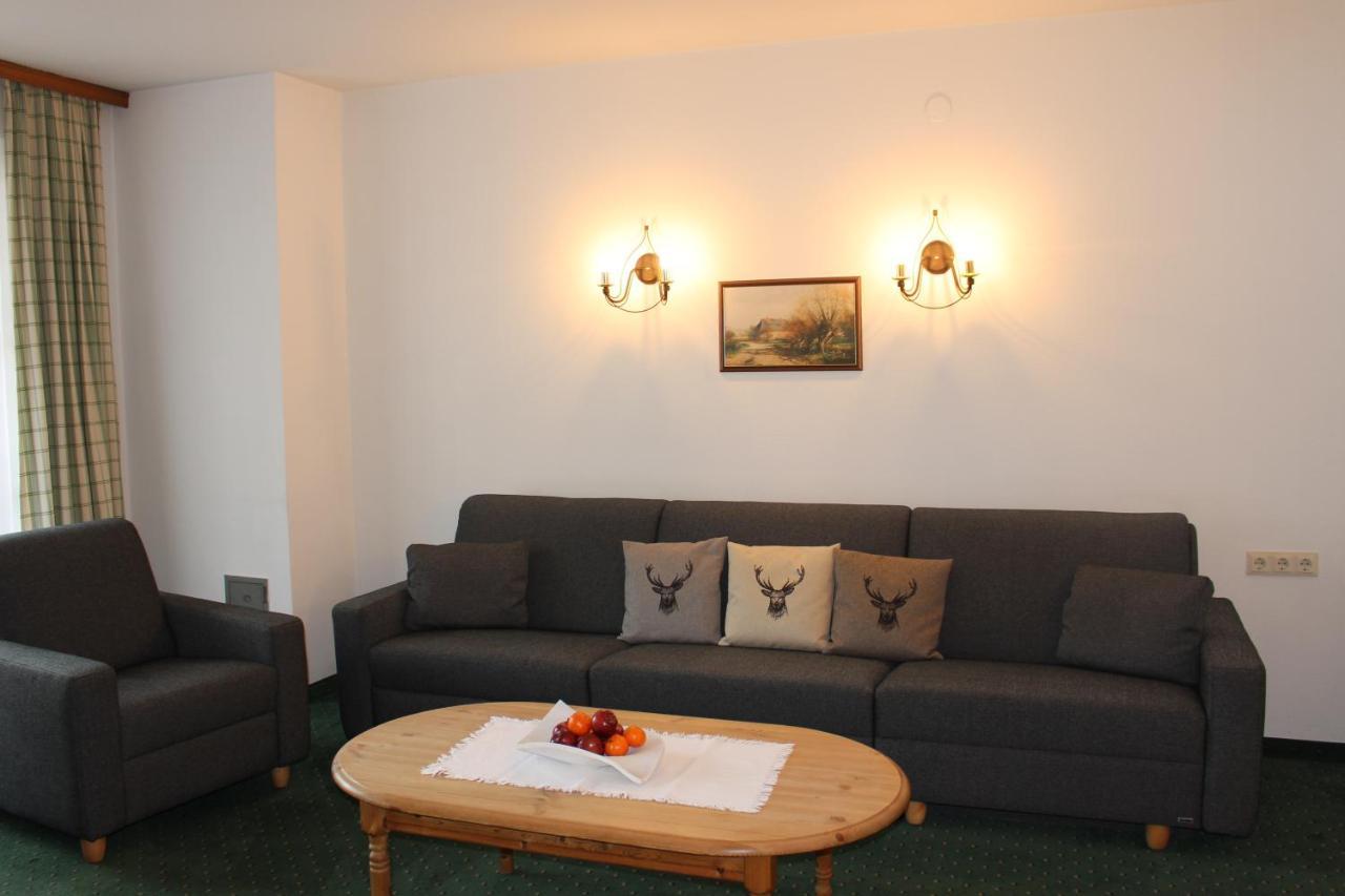 Apart Hotel Garni Strasser Zell am Ziller Exterior foto