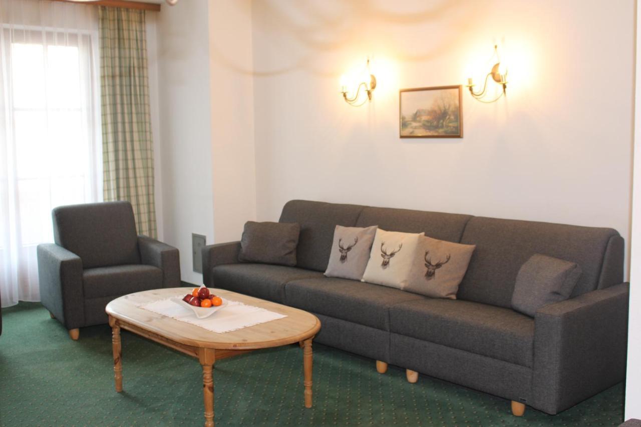 Apart Hotel Garni Strasser Zell am Ziller Exterior foto